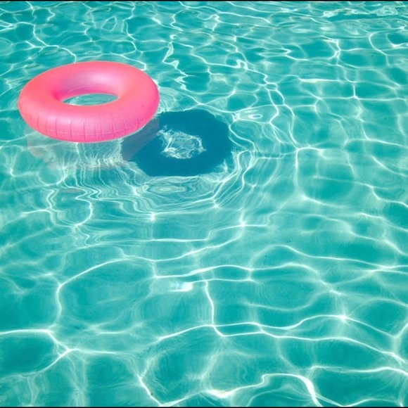 Meet your Posher, Jo - Picture 3 of 3